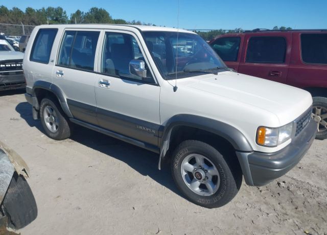 Isuzu Trooper