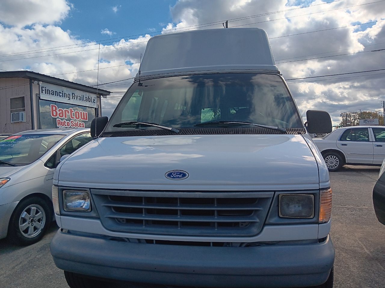 Ford E-350