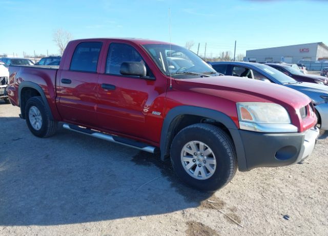 Mitsubishi Raider