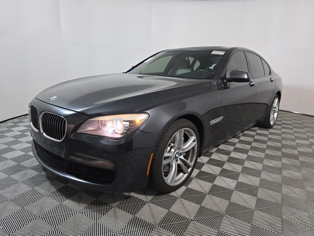 BMW 750i