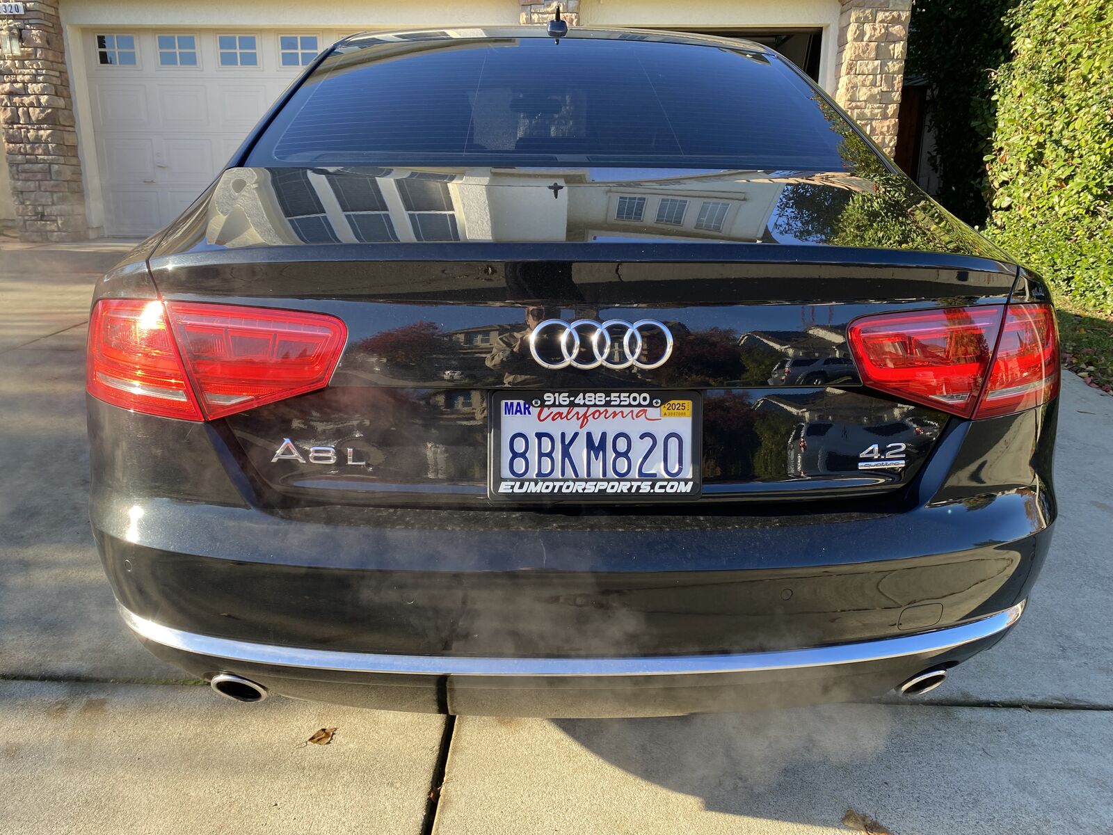 2011 AUDI A8