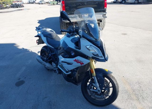 BMW S 1000 XR