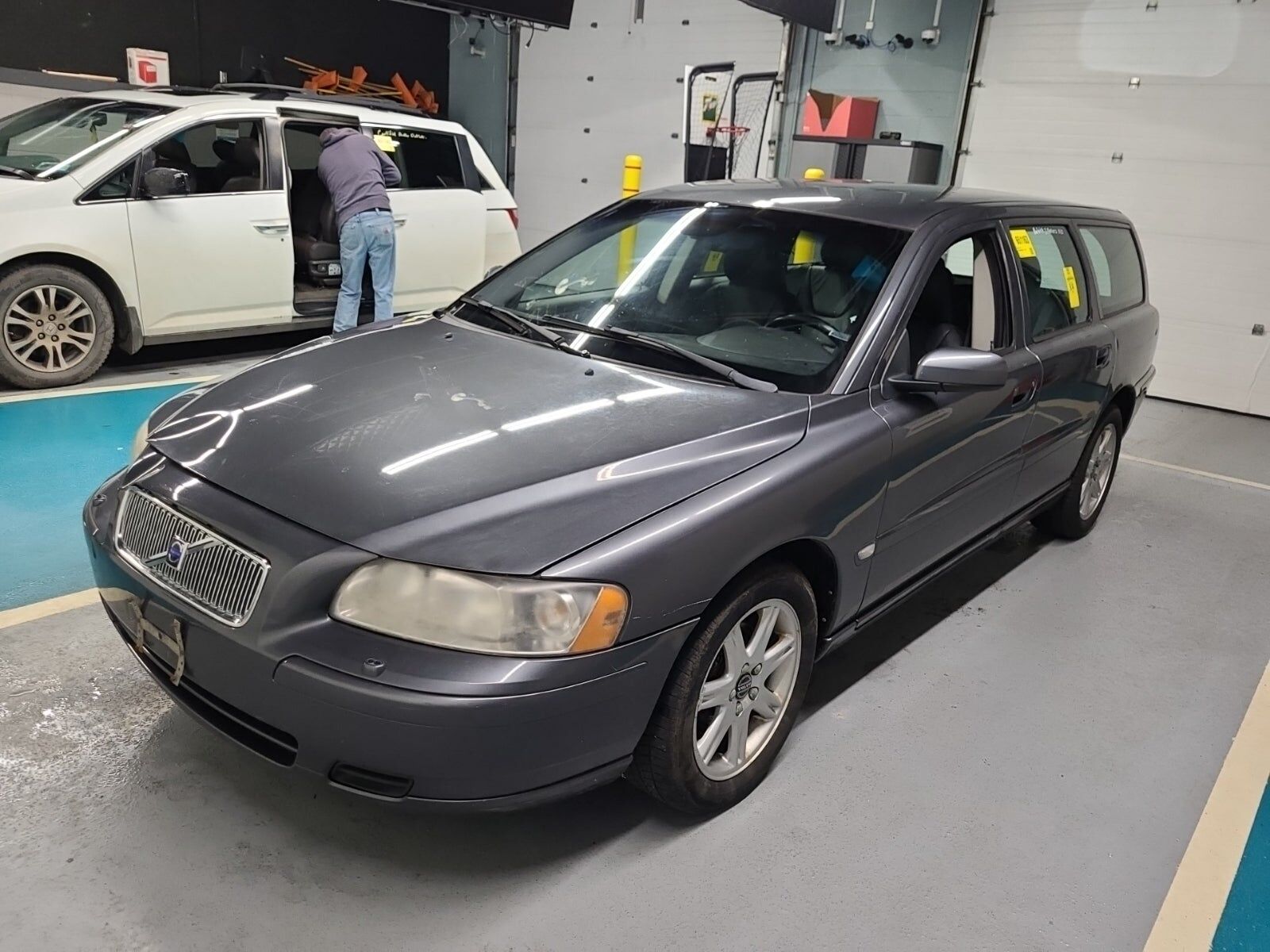 VOLVO