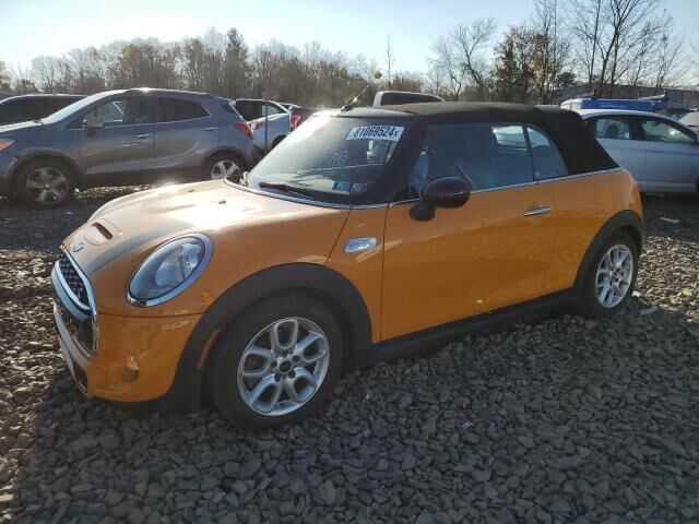 MINI Cooper Convertible