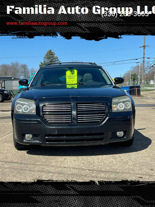 2005 DODGE Magnum