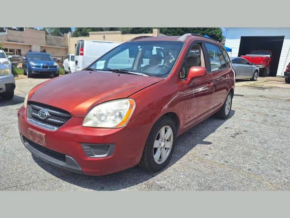 2007 KIA Rondo