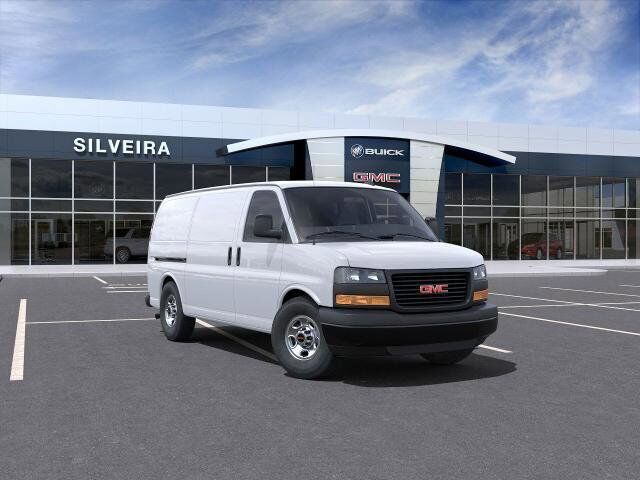 2024 GMC Savana