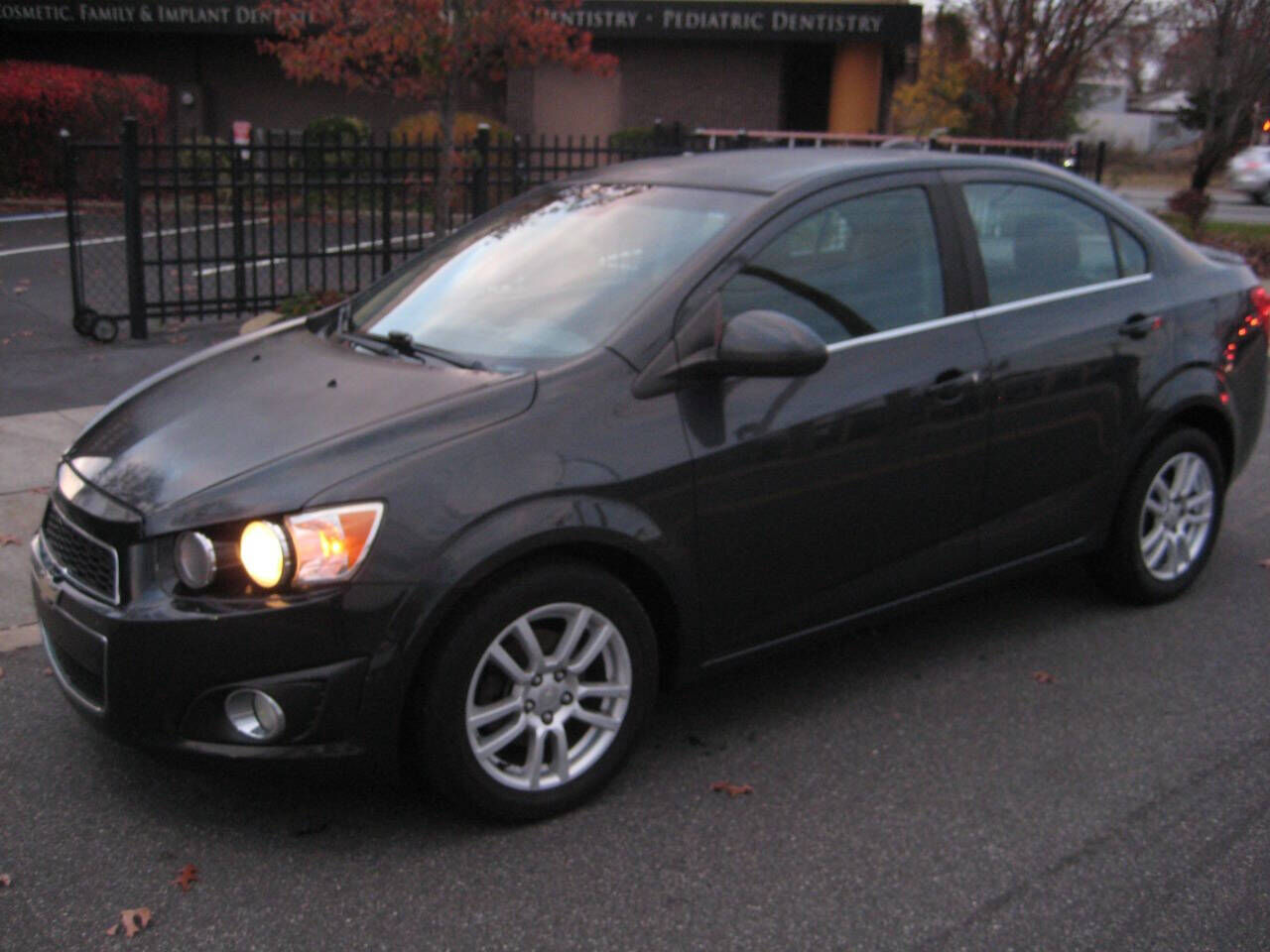 2015 CHEVROLET Sonic