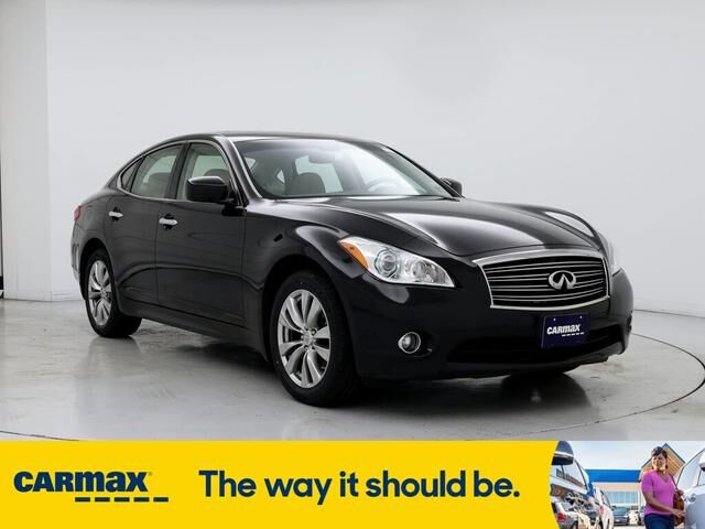 Infiniti M37