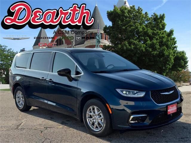 2025 CHRYSLER Pacifica