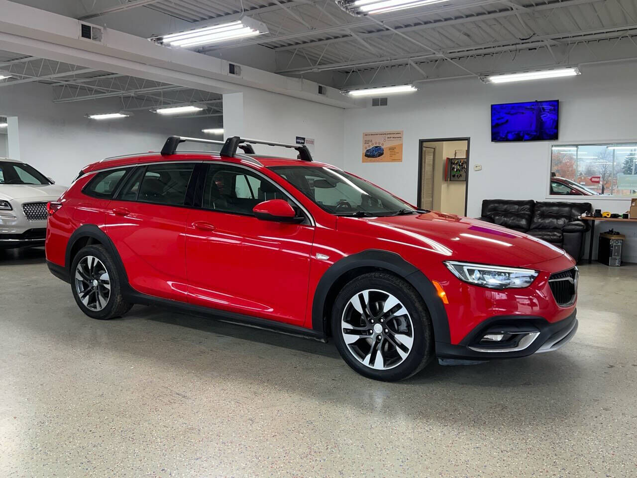 2019 BUICK Regal TourX