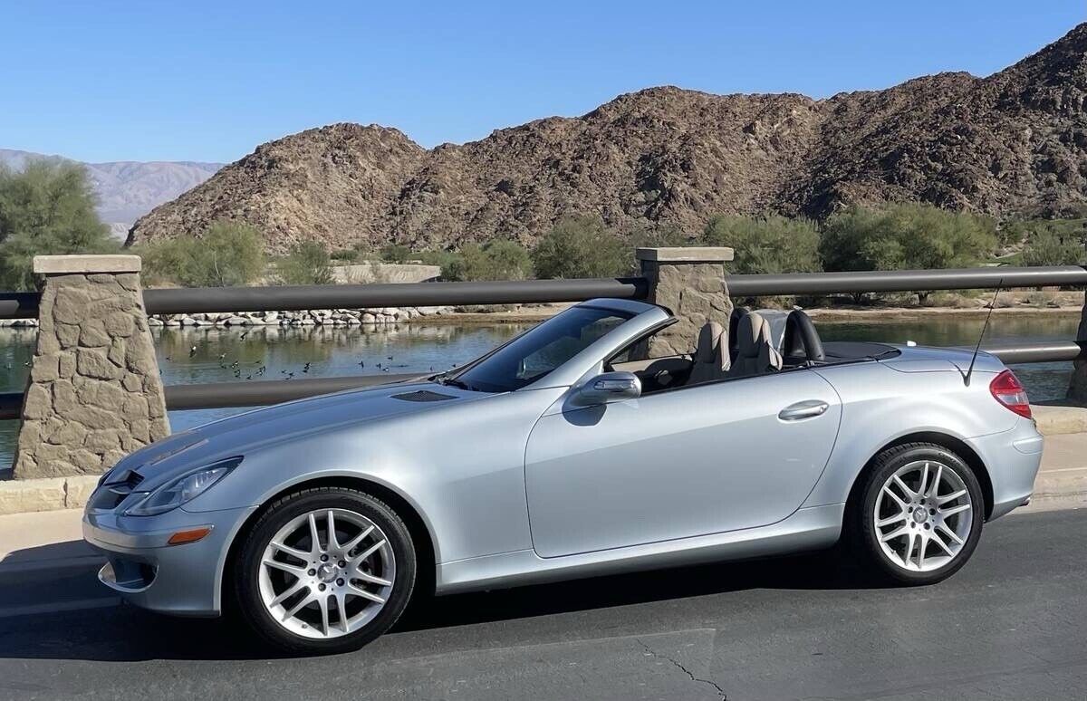 Mercedes-Benz SLK-Class