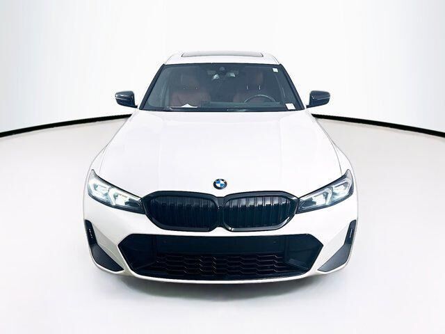 2023 BMW 330i