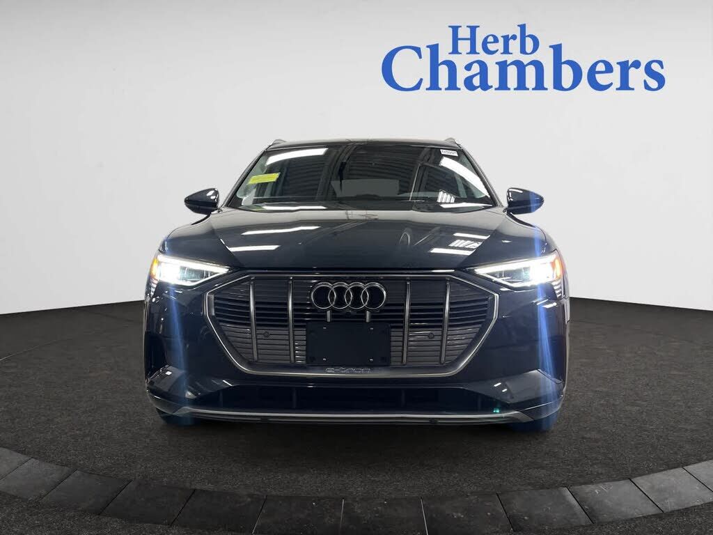 2021 Audi e-tron