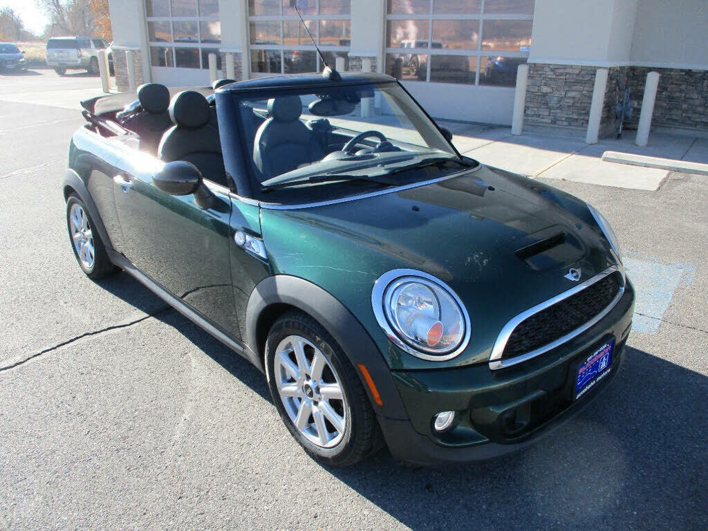 MINI Cooper Convertible