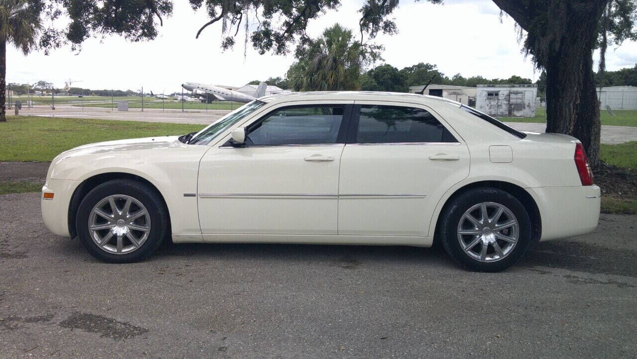 2008 CHRYSLER 300