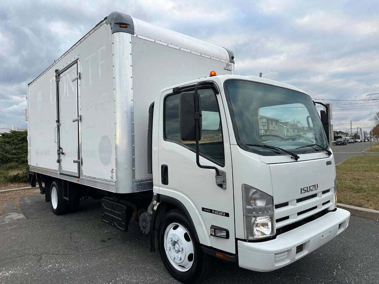Isuzu NQR/NRR