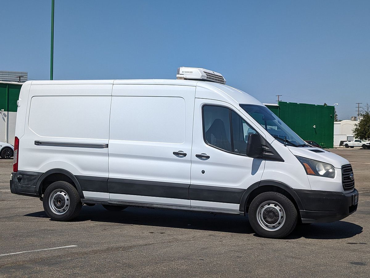 2017 FORD Transit