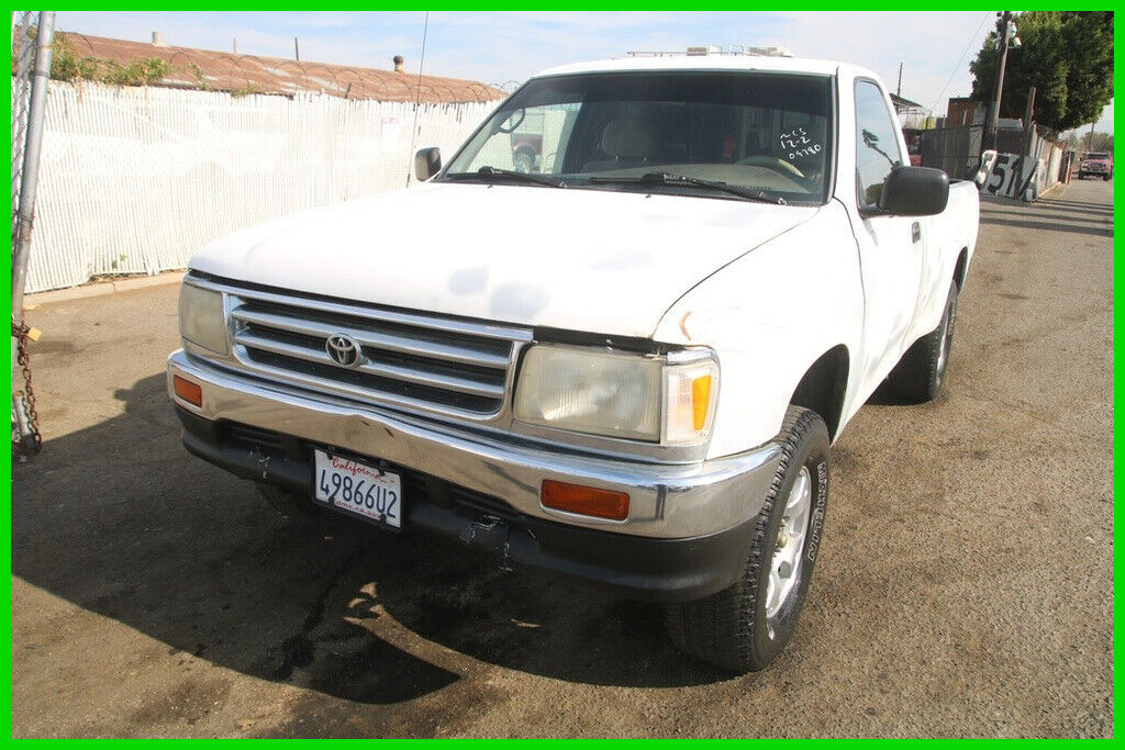 Toyota T100