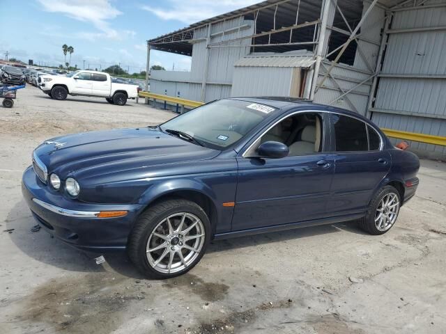 Jaguar X-Type