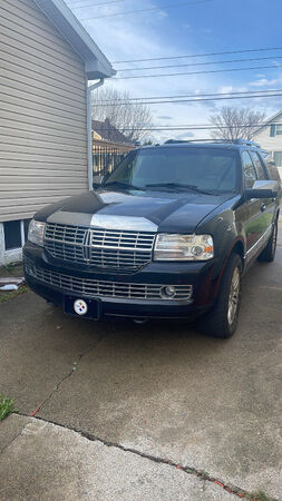 Lincoln Navigator