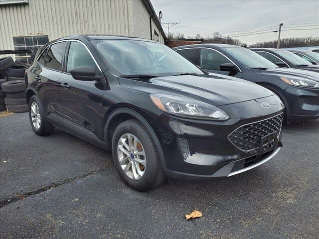 2022 FORD Escape