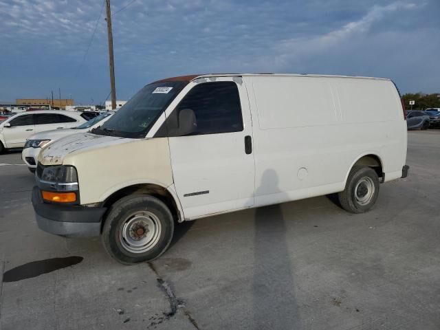 GMC Savana