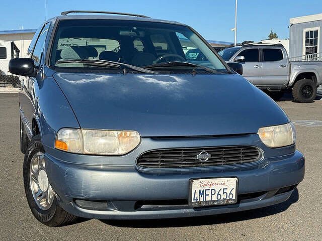 Nissan Quest