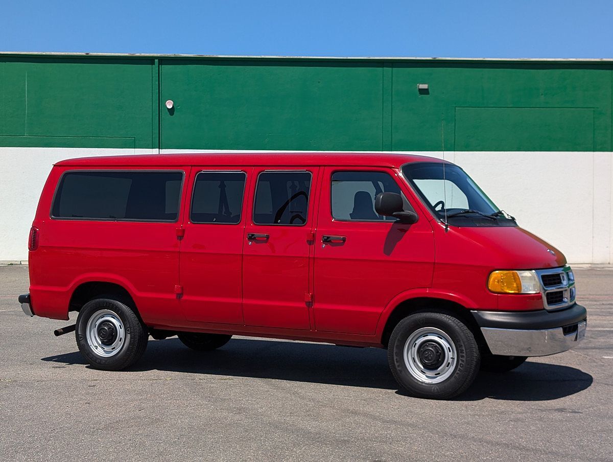 Dodge Ram Wagon
