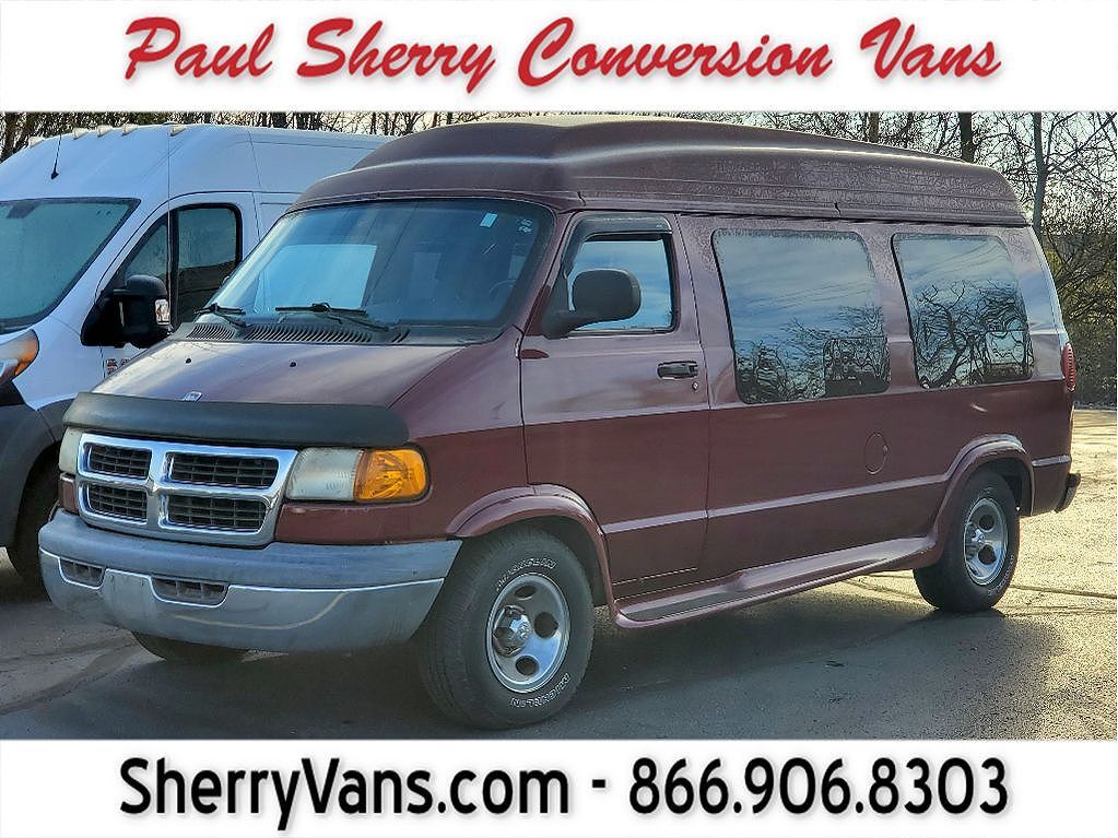 Dodge Ram Van