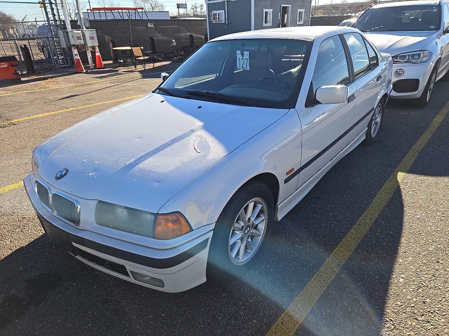 BMW 328i