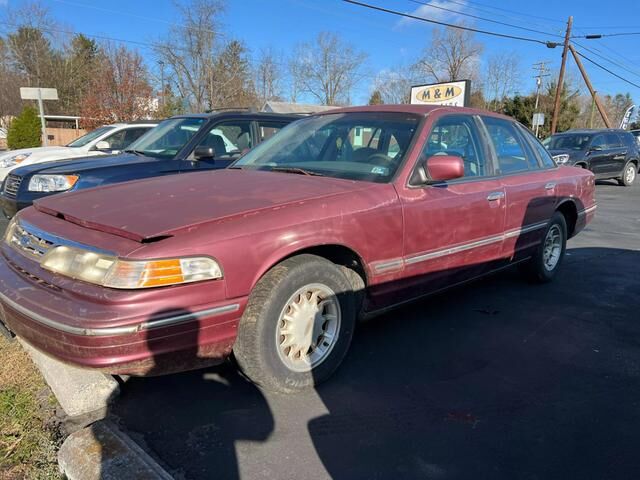 Ford Crown Victoria