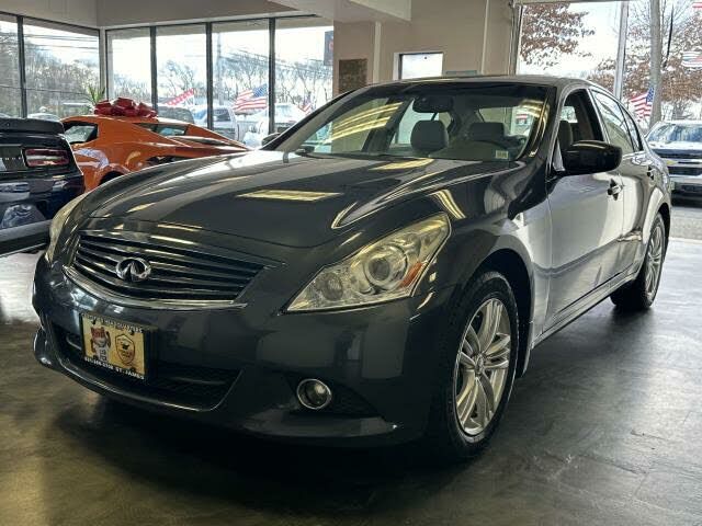 Infiniti G25