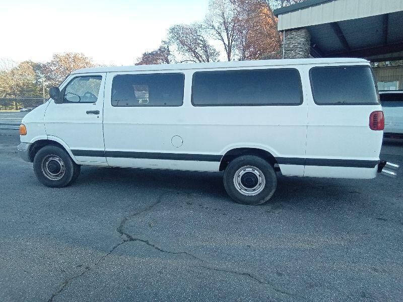 Dodge Ram Wagon