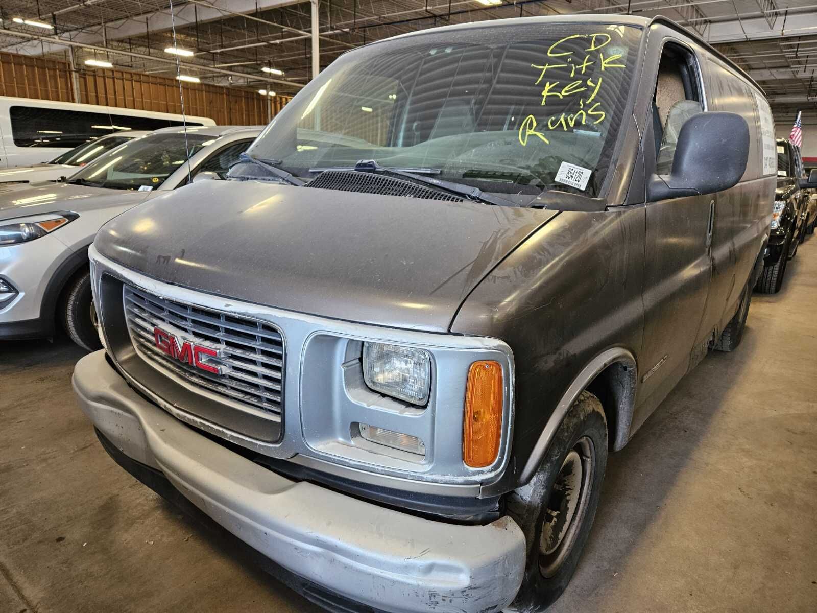 GMC Savana