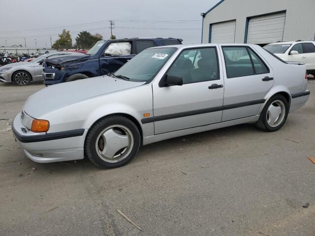 Saab 9000