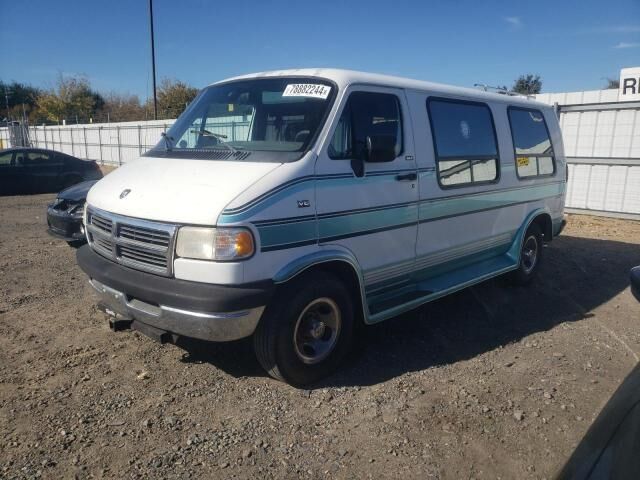 Dodge Ram Van