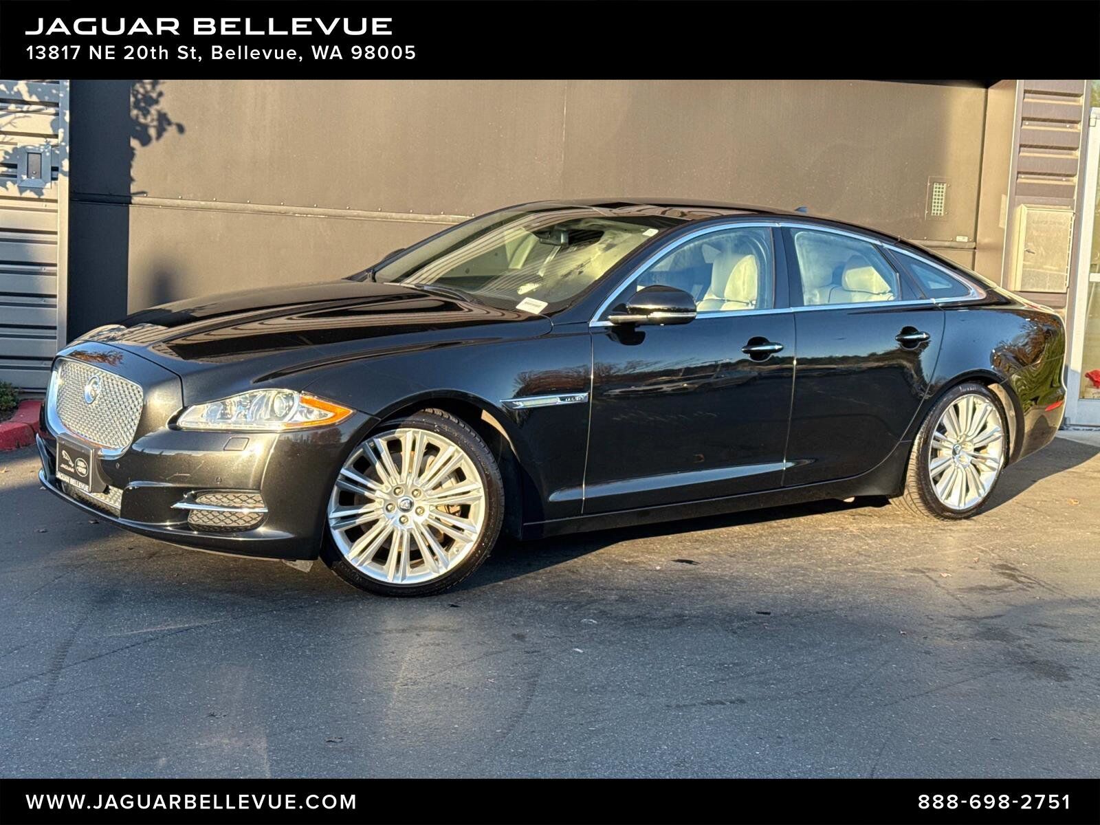 Jaguar XJ