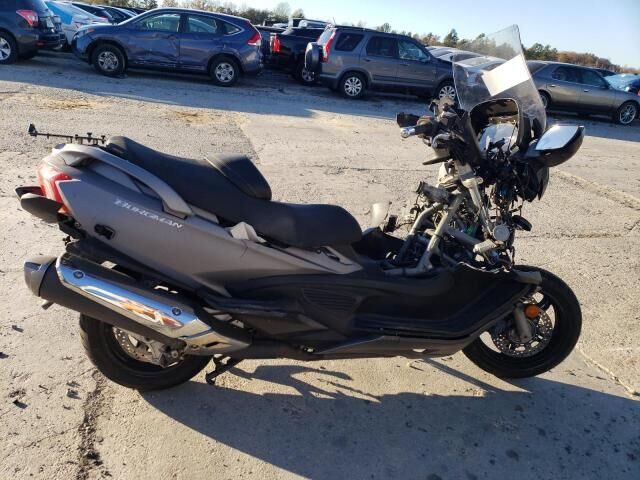 Suzuki AN650L