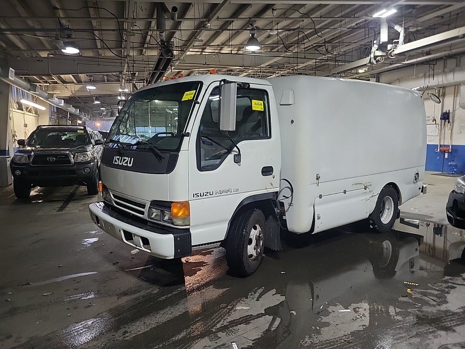 Isuzu NPR/NPR-HD