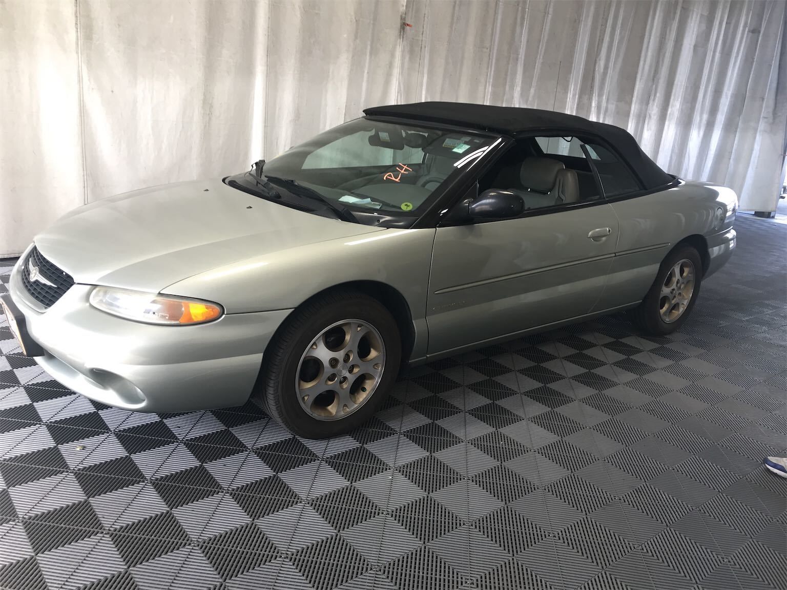 Chrysler Sebring