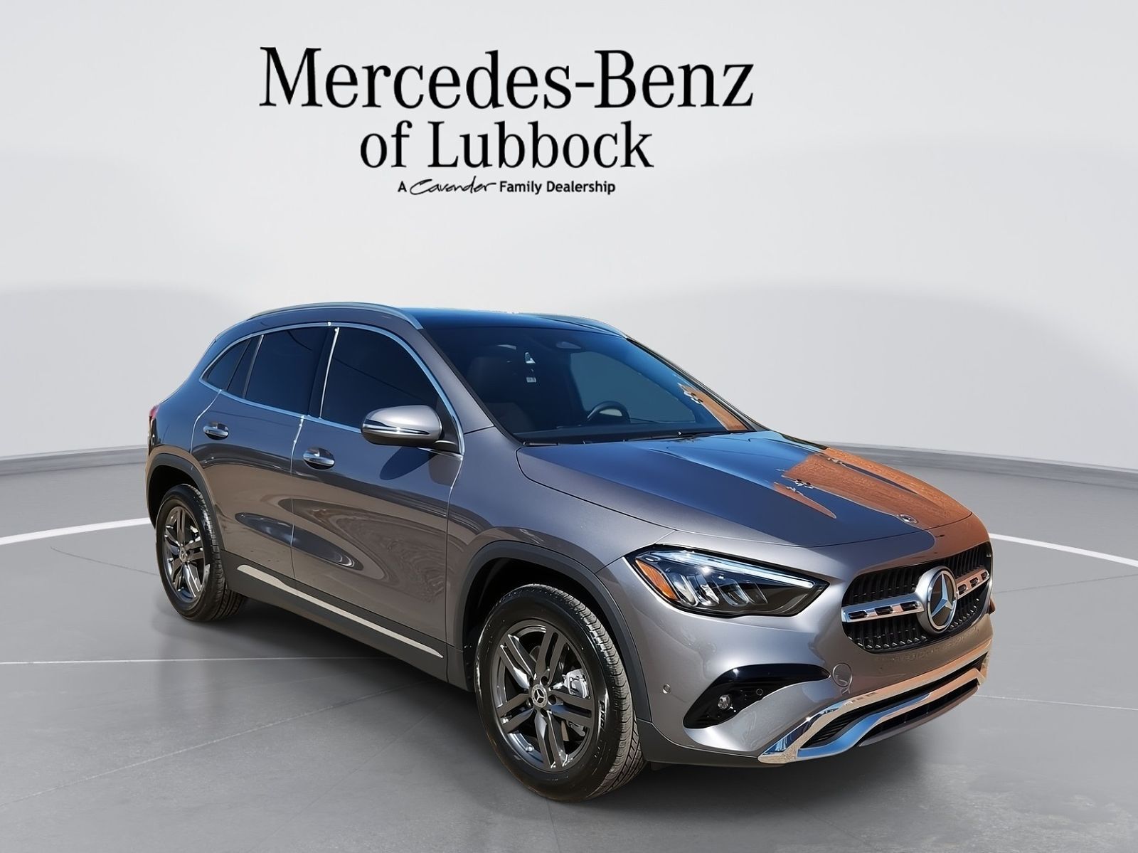2025 MERCEDES-BENZ GLA-Class