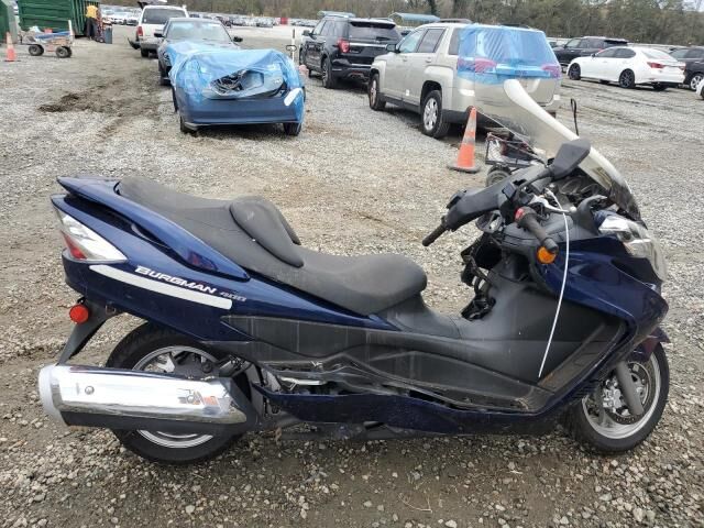 Suzuki AN400