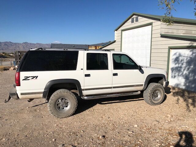 GMC Suburban