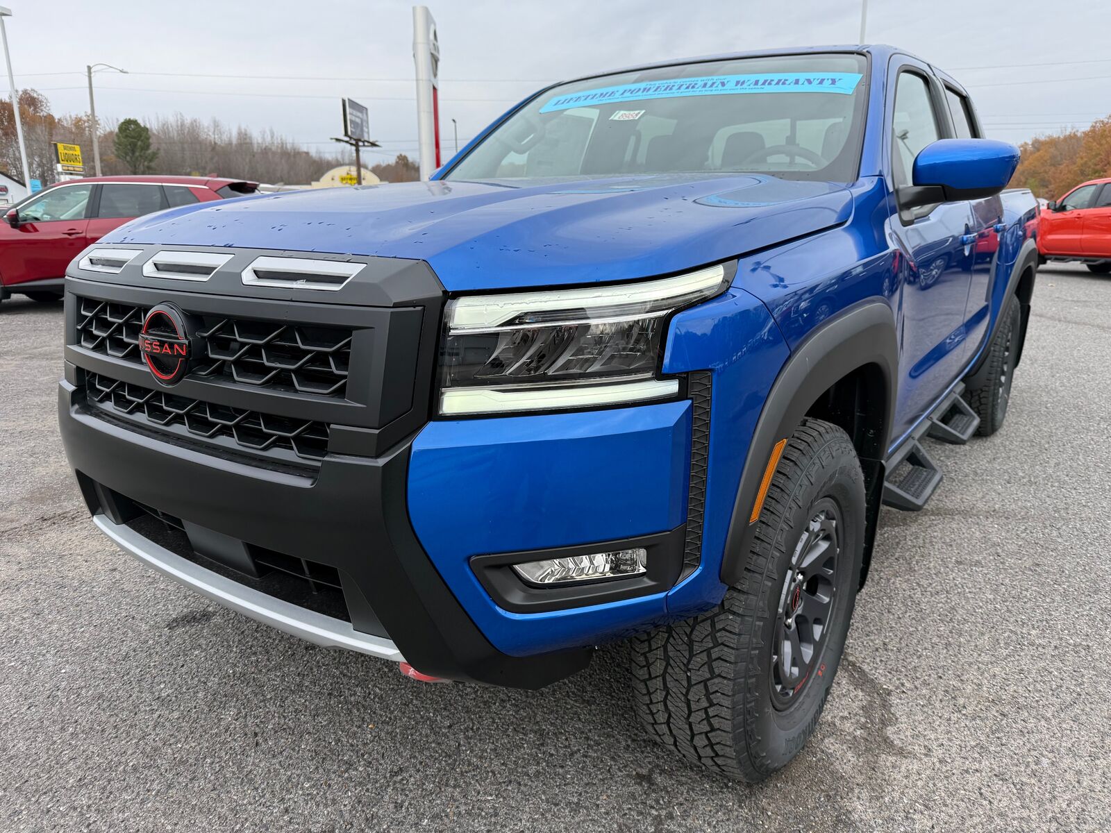 2025 NISSAN Frontier