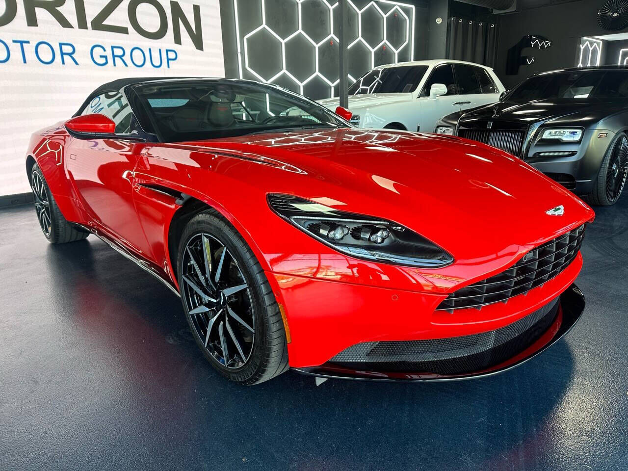 2020 ASTON MARTIN DB11