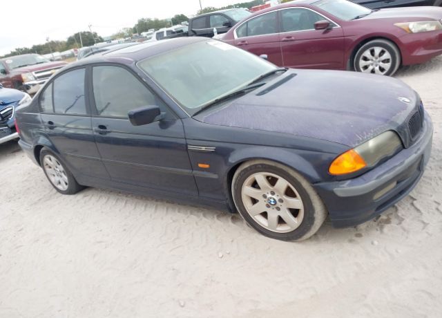BMW 323i