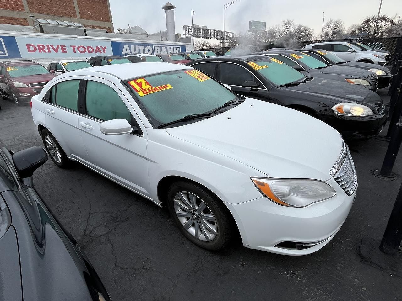 2012 CHRYSLER 200