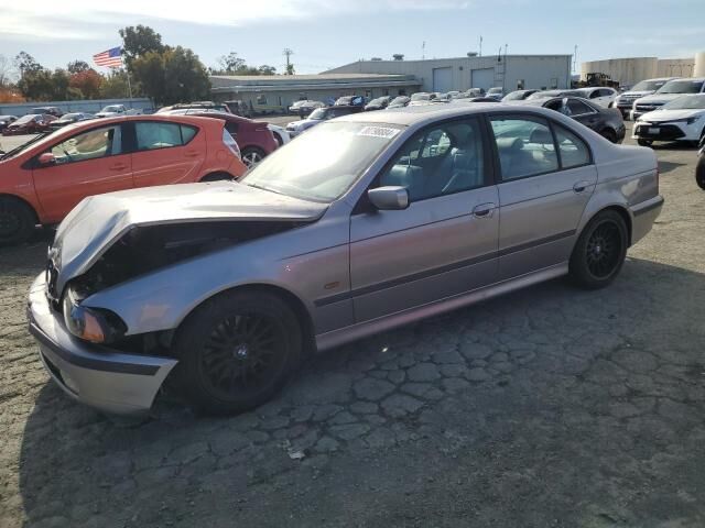 BMW 540i