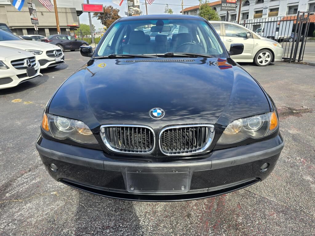 2003 BMW 325i